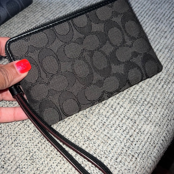 Coach wristlet wallet - Picture 2 of 4